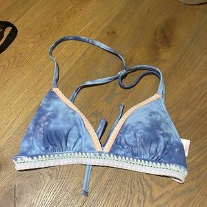 bikini top in great condition